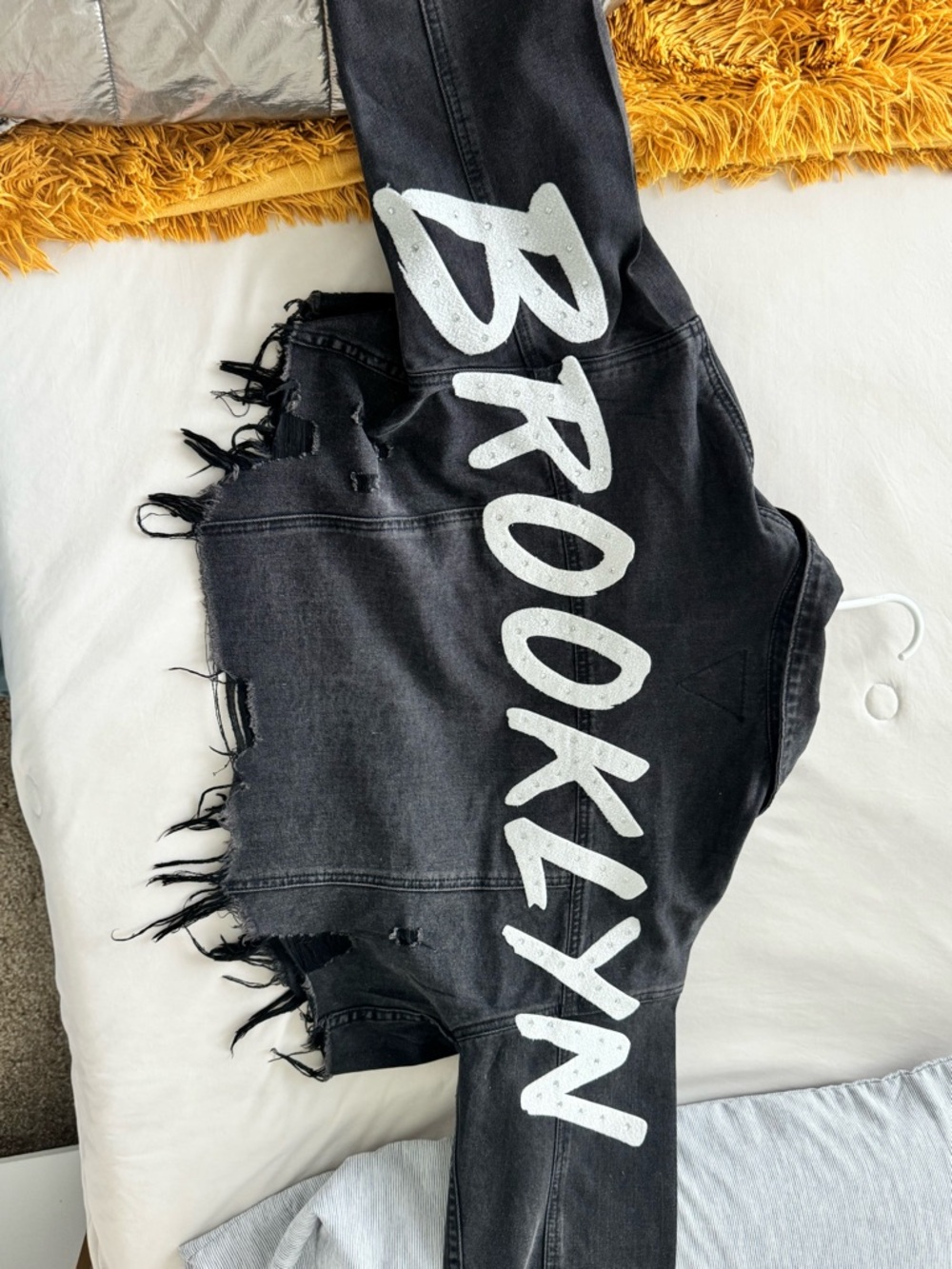 Trio Urban Brooklyn cropped black denim jacket S/M - Picture 5 of 5